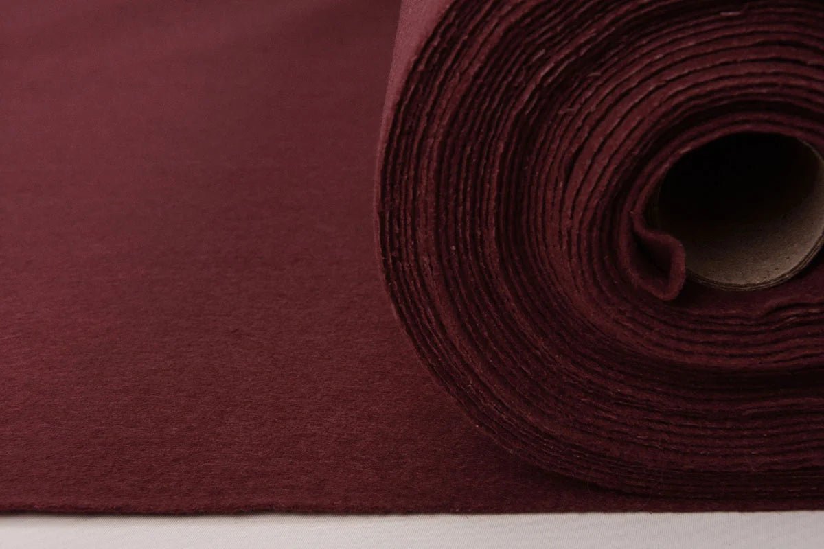 felt fabric in rolls, soft, 1mm - burgundy 220 g/m²