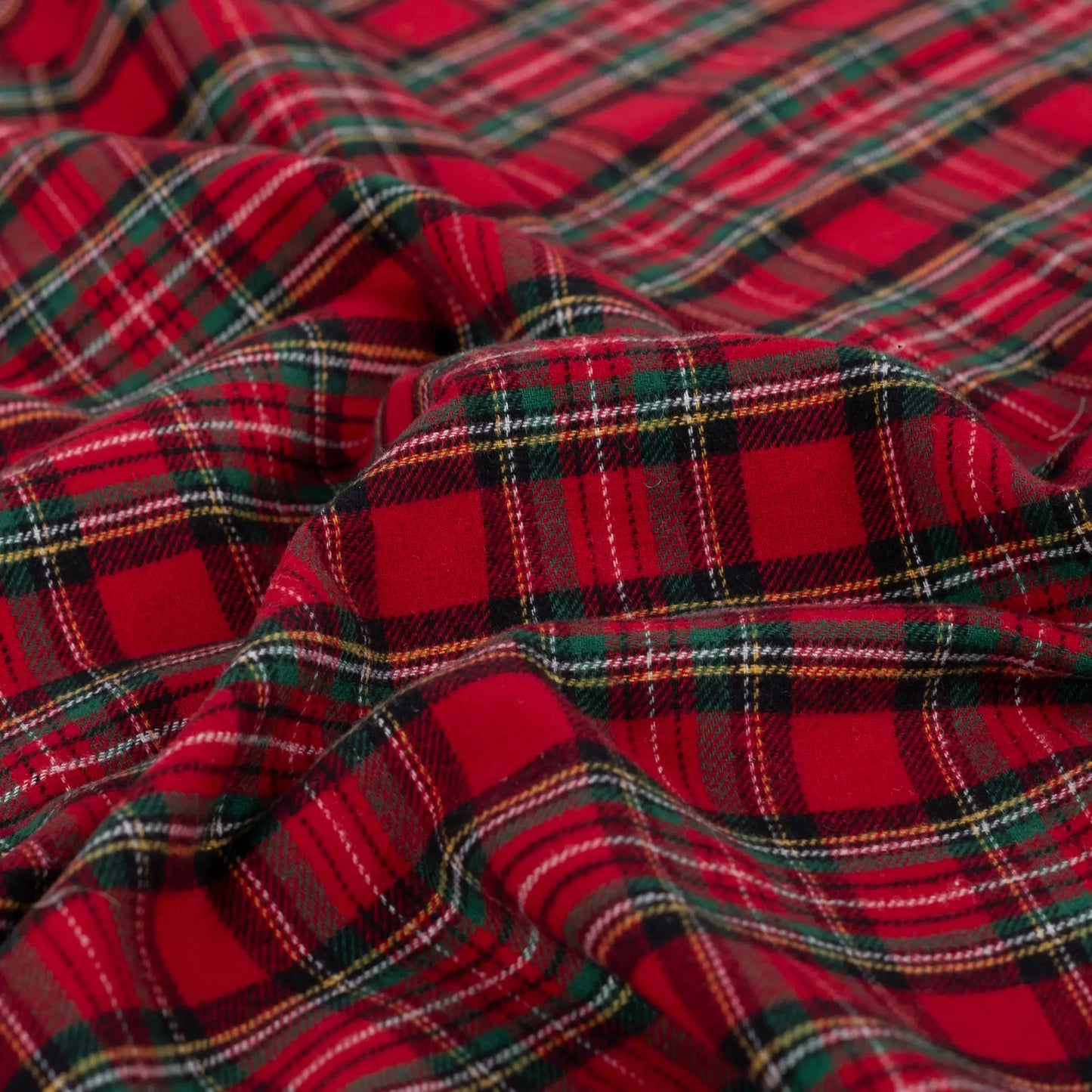 Image of Flannel - red plaid 135 g/m² – available at Šarlotes audumi