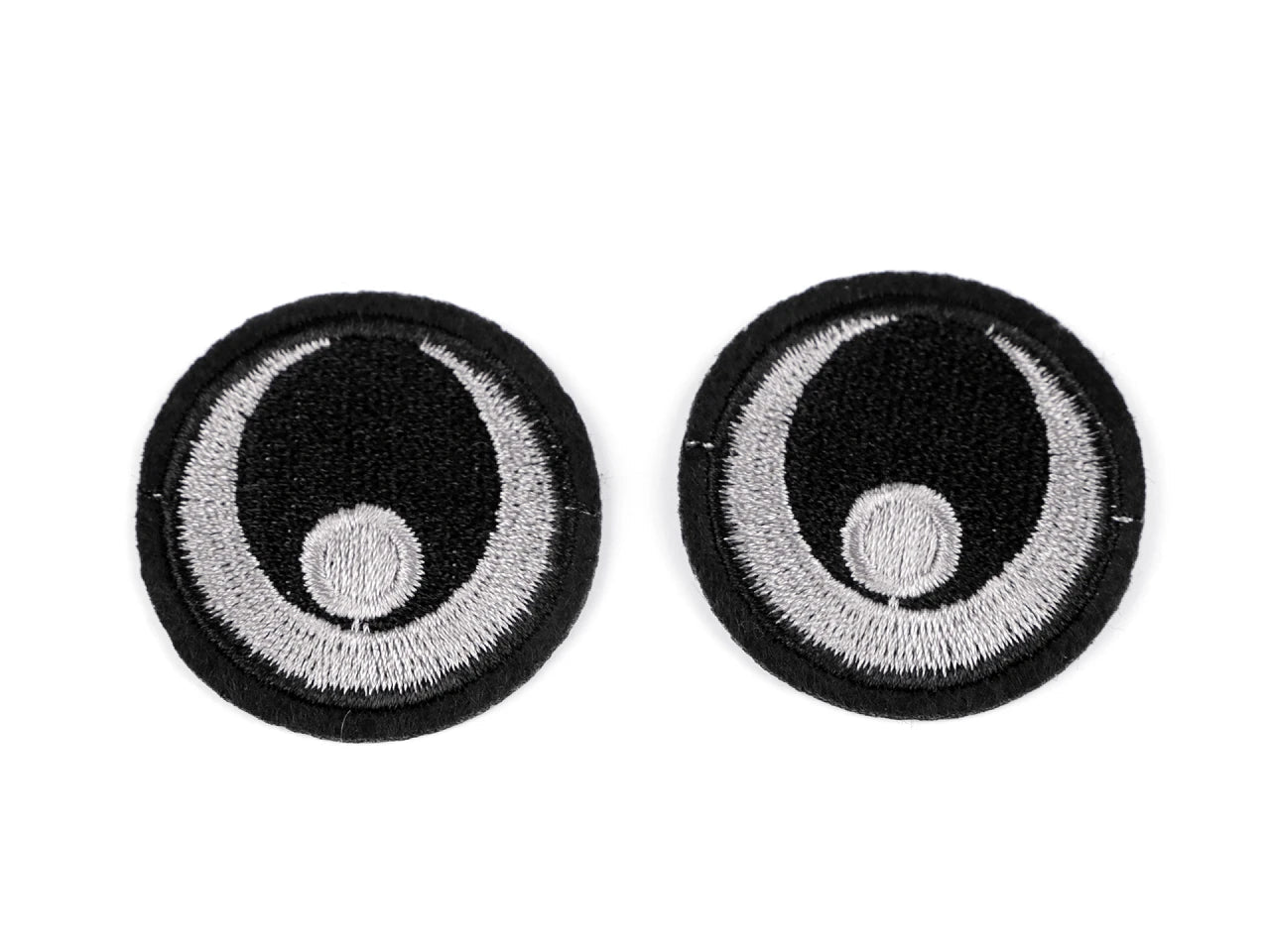 Image with iron-on eyes patch 38 mm – available at Šarlotes audumi