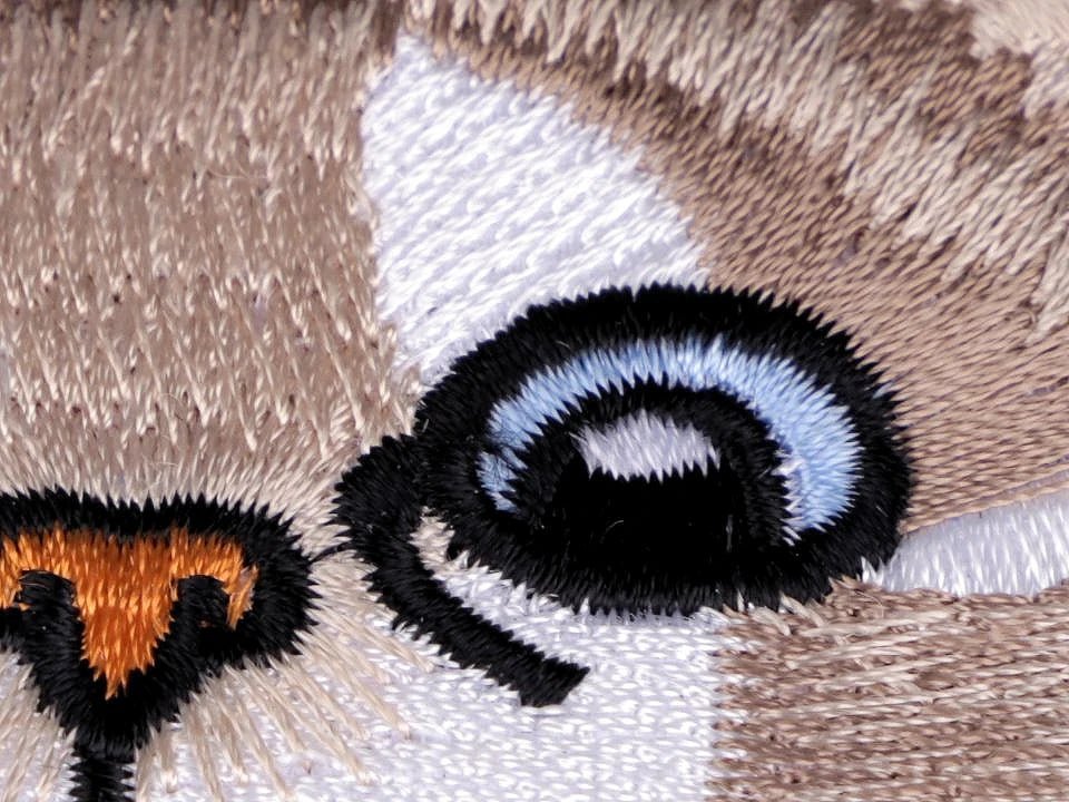 Image with iron-on cat patch | 55 x 90 mm – available at Charlotte's Fabrics