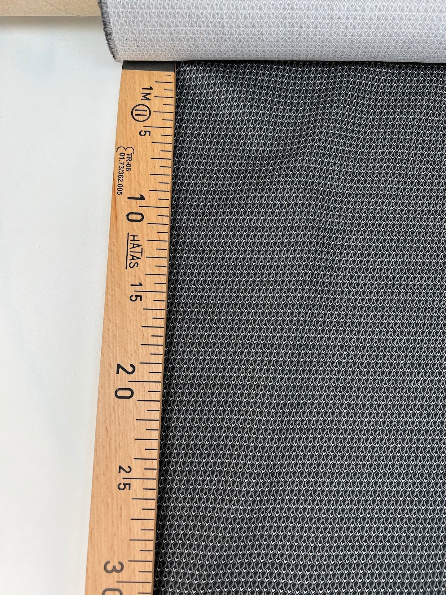 Image of Italian-printed cotton poplin fabric – grey geometric pattern | 100% cotton | 100 g/m² | 147 cm – available at Charlote's fabrics