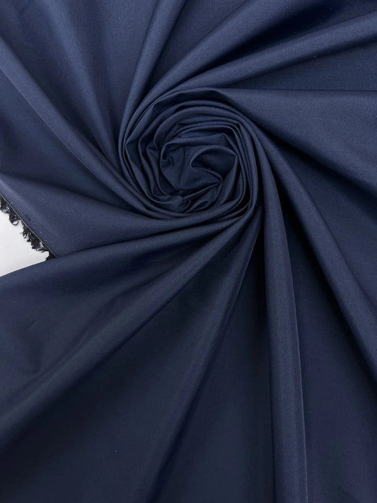 Image with Italian polyamide and silk fabric – blue | 53% silk, 47% polyamide | 100 g/m² | 140 cm – available at Šarlotes audumi