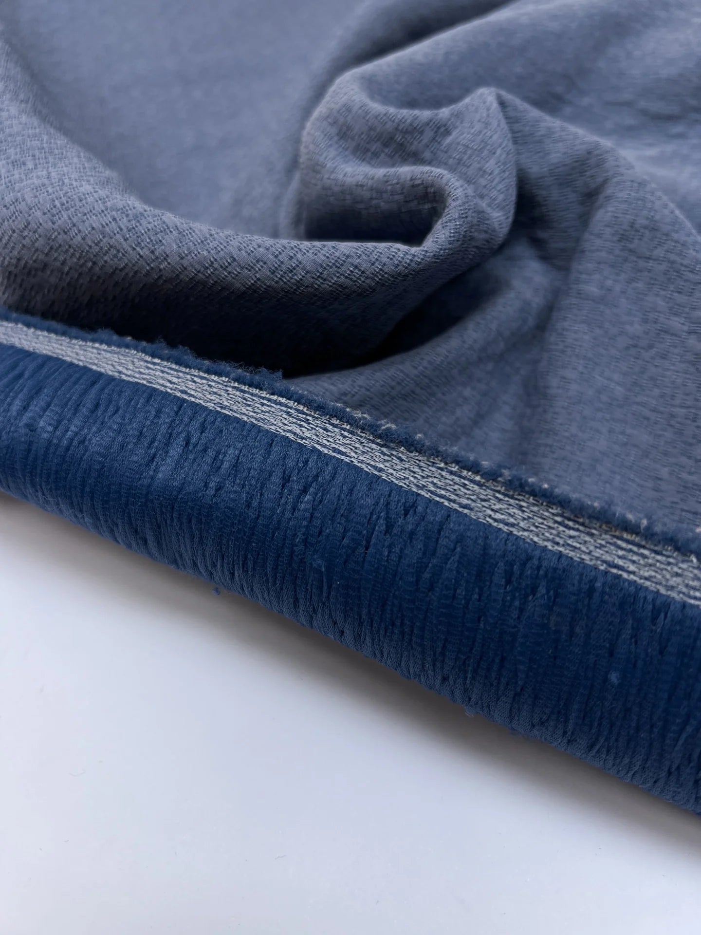 Image of Italian double-weave polyamide and silk fabric – blue | 83% polyamide, 17% silk | 230 g/m² | 140 cm – available at Šarlotes Audumi