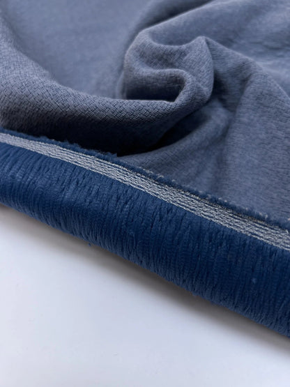 Image of Italian double-weave polyamide and silk fabric – blue | 83% polyamide, 17% silk | 230 g/m² | 140 cm – available at Šarlotes Audumi