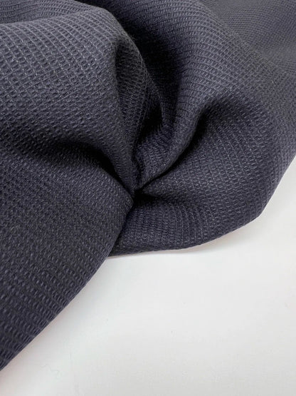 Italian waffle suiting fabric | 85% wool | 15% polyamide | 225 g/m² | 153 cm