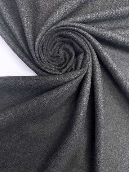 alt
Image of Italian wool fabric in gray, twill weave, thicker fabric for suits and outerwear, 275 g m2 – available at Šarlotes audumi
