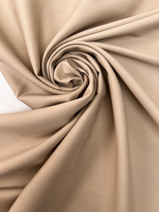 Image of Italian viscose twill suit fabric – beige | 49% viscose, 40% silk, 11% polyamide | 220 g/m² | 147 cm – available at Šarlotes audumi