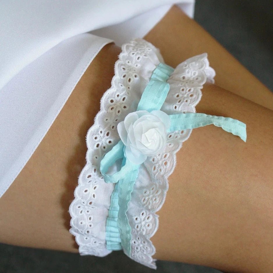 Embroidered cotton lace - 5 cm white
