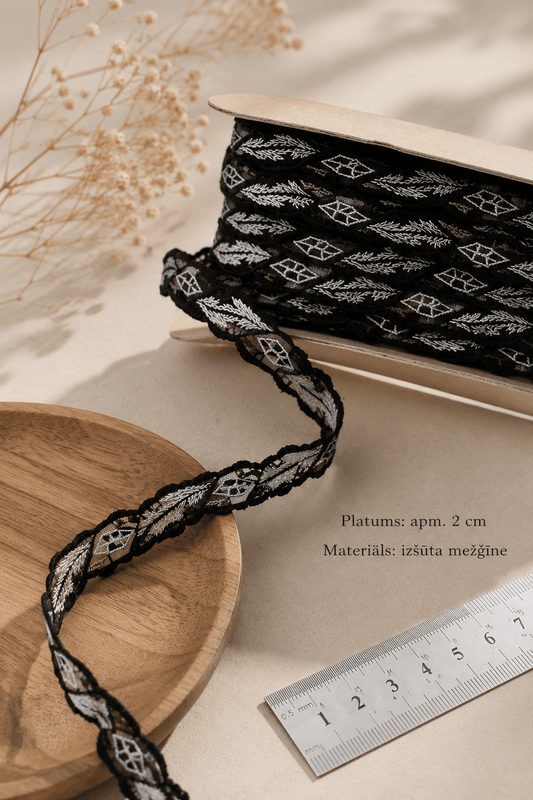 Image of embroidered lace ribbon 1.2 cm - black and white - available at Šarlotes audumi