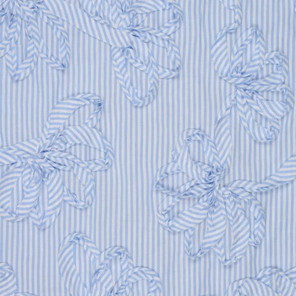 alt
Image of embroidered cotton fabric with a pattern - blue lines 140 g/m² – available at Šarlotes audumi