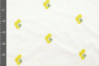 Embroidered cotton fabric - yellow flowers 110 g/m²
