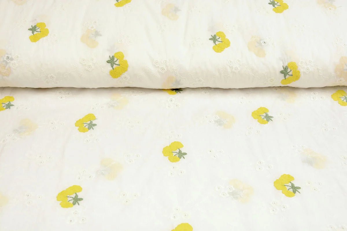 Embroidered cotton fabric - yellow flowers 110 g/m²