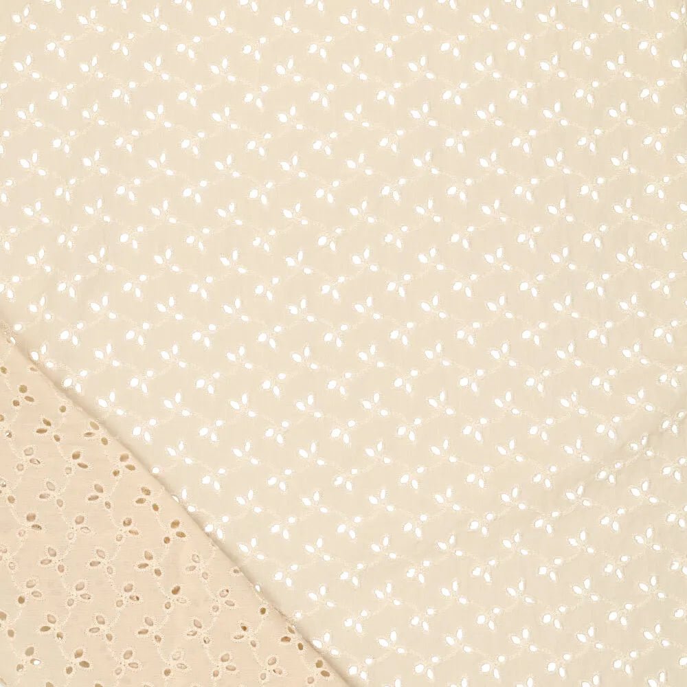 Embroidered cotton fabric - embroidery on beige 115g/m²