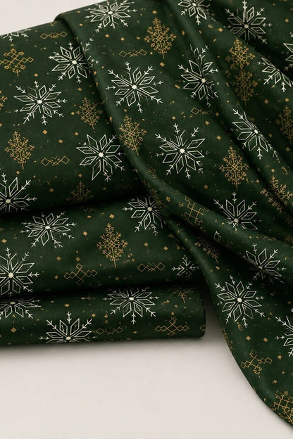 Image with cotton loopback knit fabric - star motifs on a dark green background, 250 g/m² – available at Charlotte's Fabrics