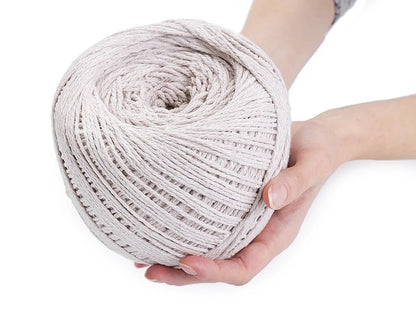 Image with cotton macramé cord 2–2.5 mm|various shades – available at Šarlotes audumi