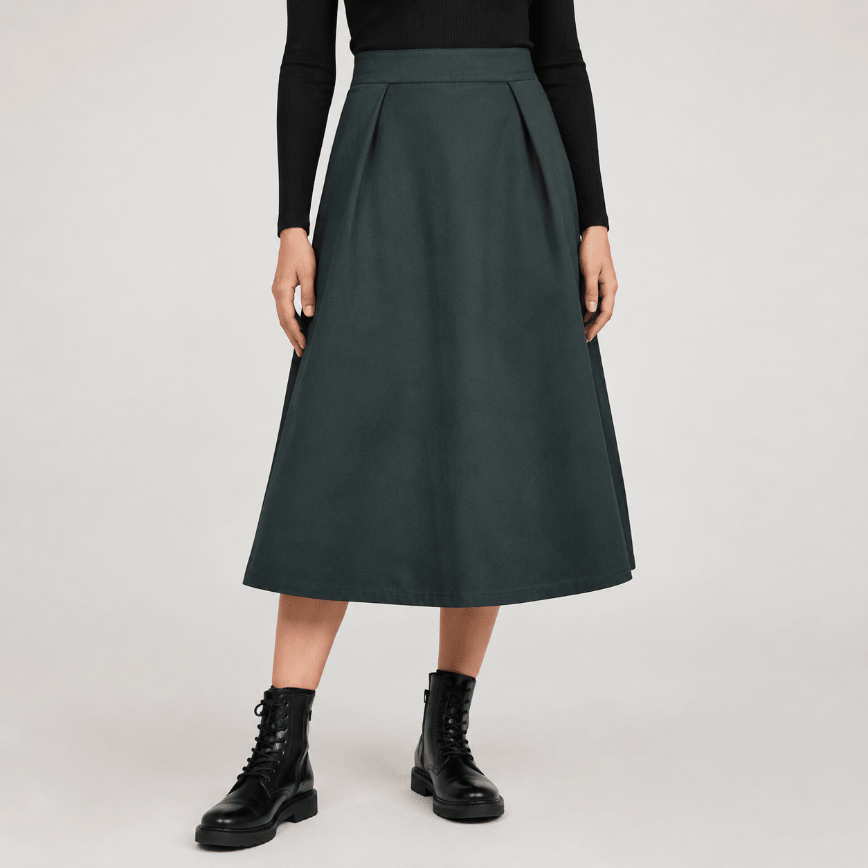 Image of Cotton twill 250 g/m² – dark green – available at Šarlotes audumi