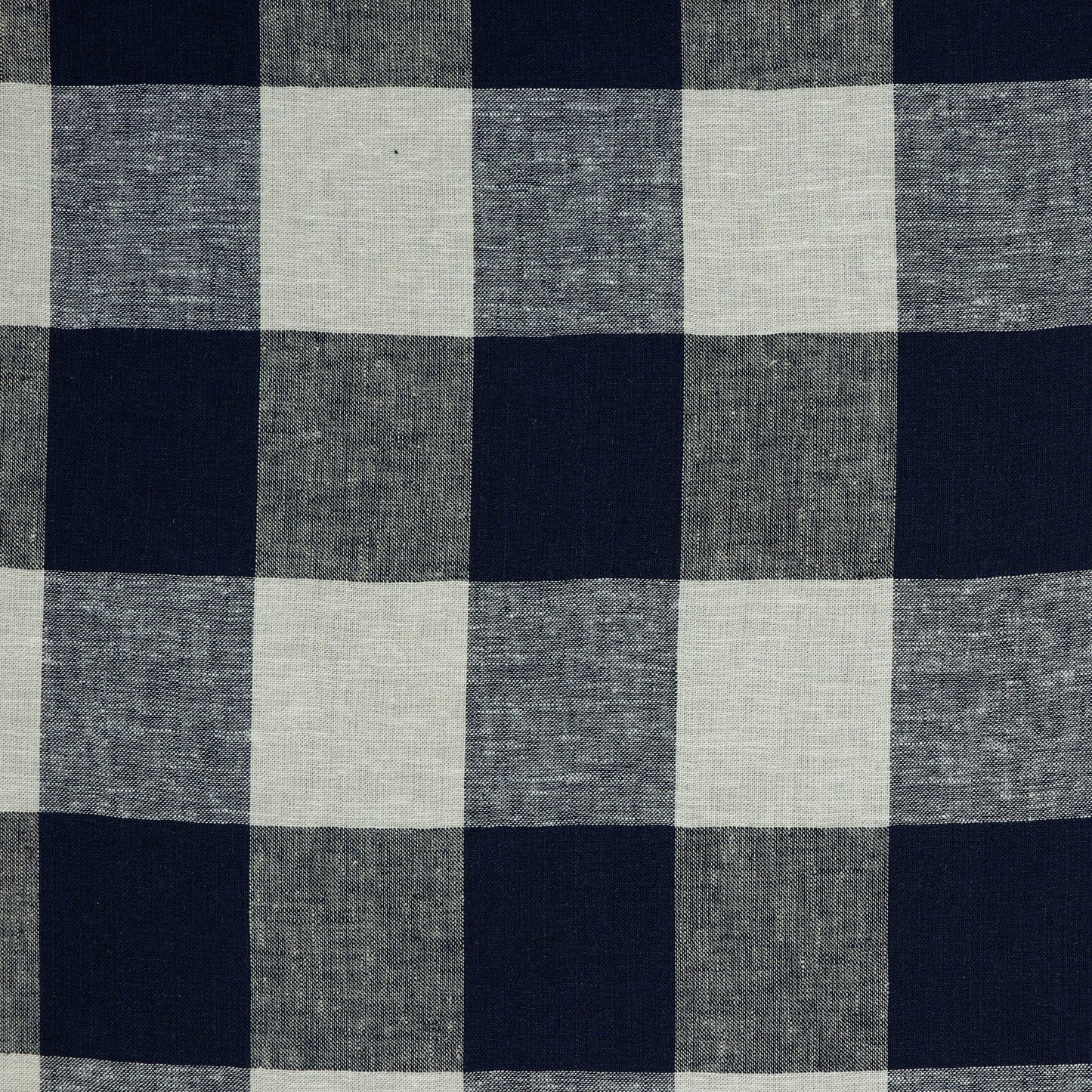 Linen with viscose - dark blue checked 145 g/m²