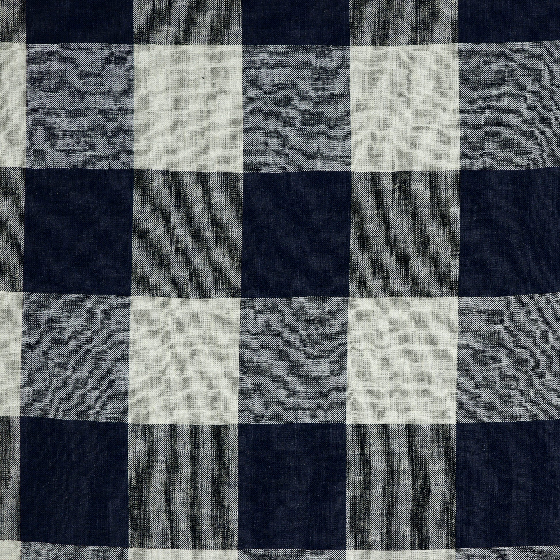 Linen with viscose - dark blue checked 145 g/m²