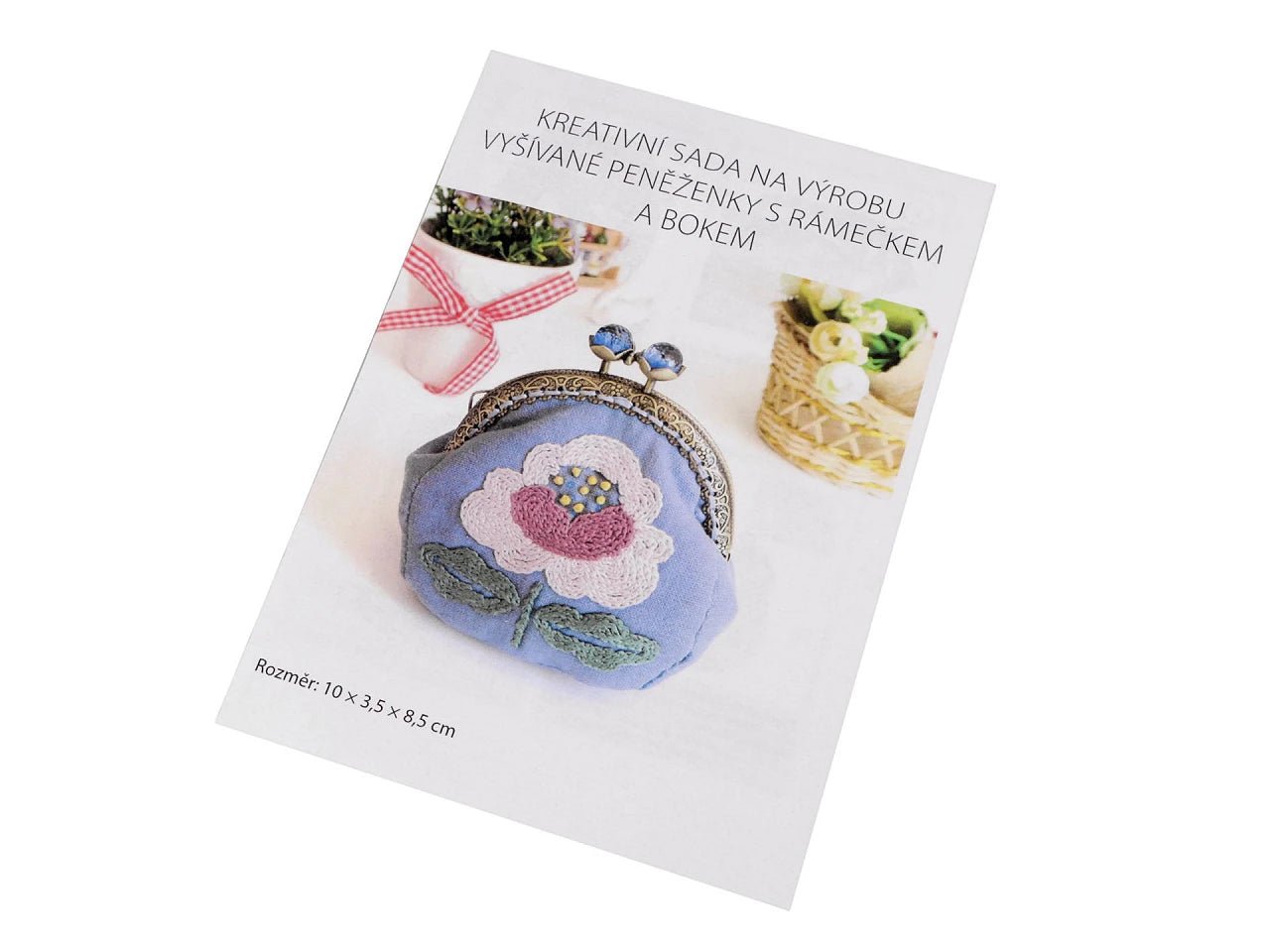 Wallet embroidery kit with metal frame | blue
