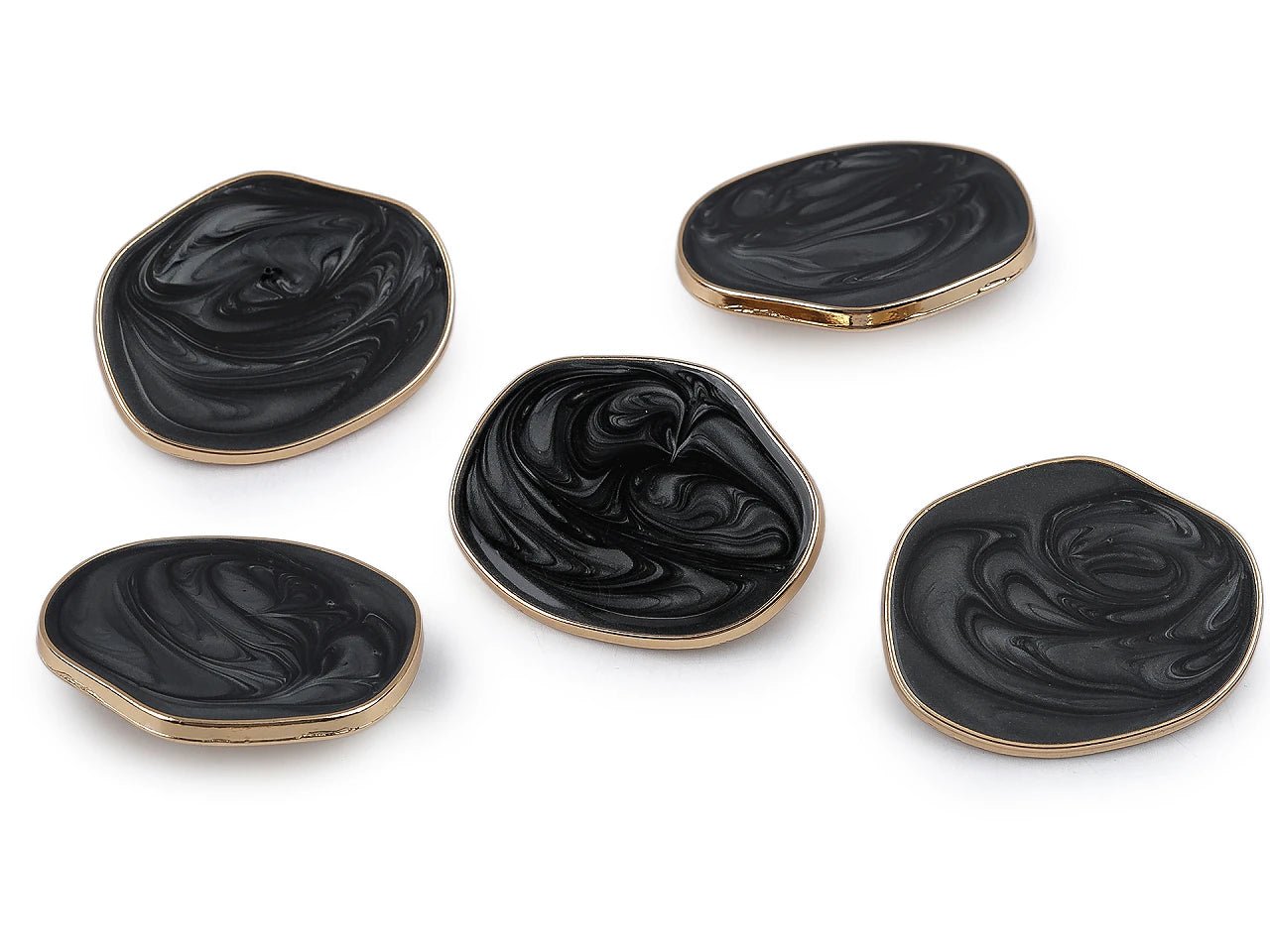 Metal shank buttons available at Šarlotes audumi