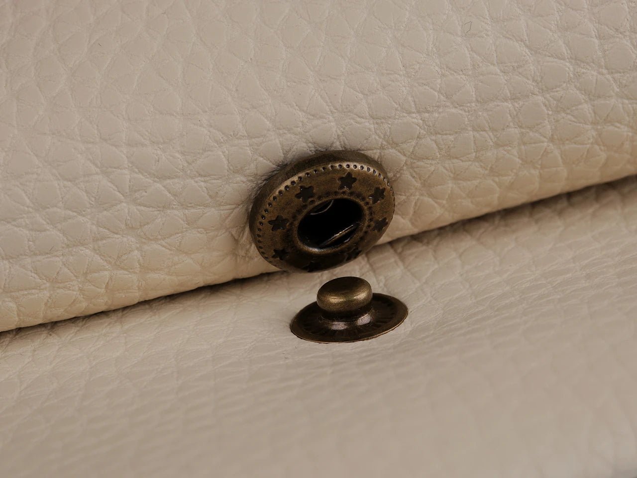 Image of metal snap fasteners Ø15 mm with hand tool|various shades – available at Charlotte's Fabrics