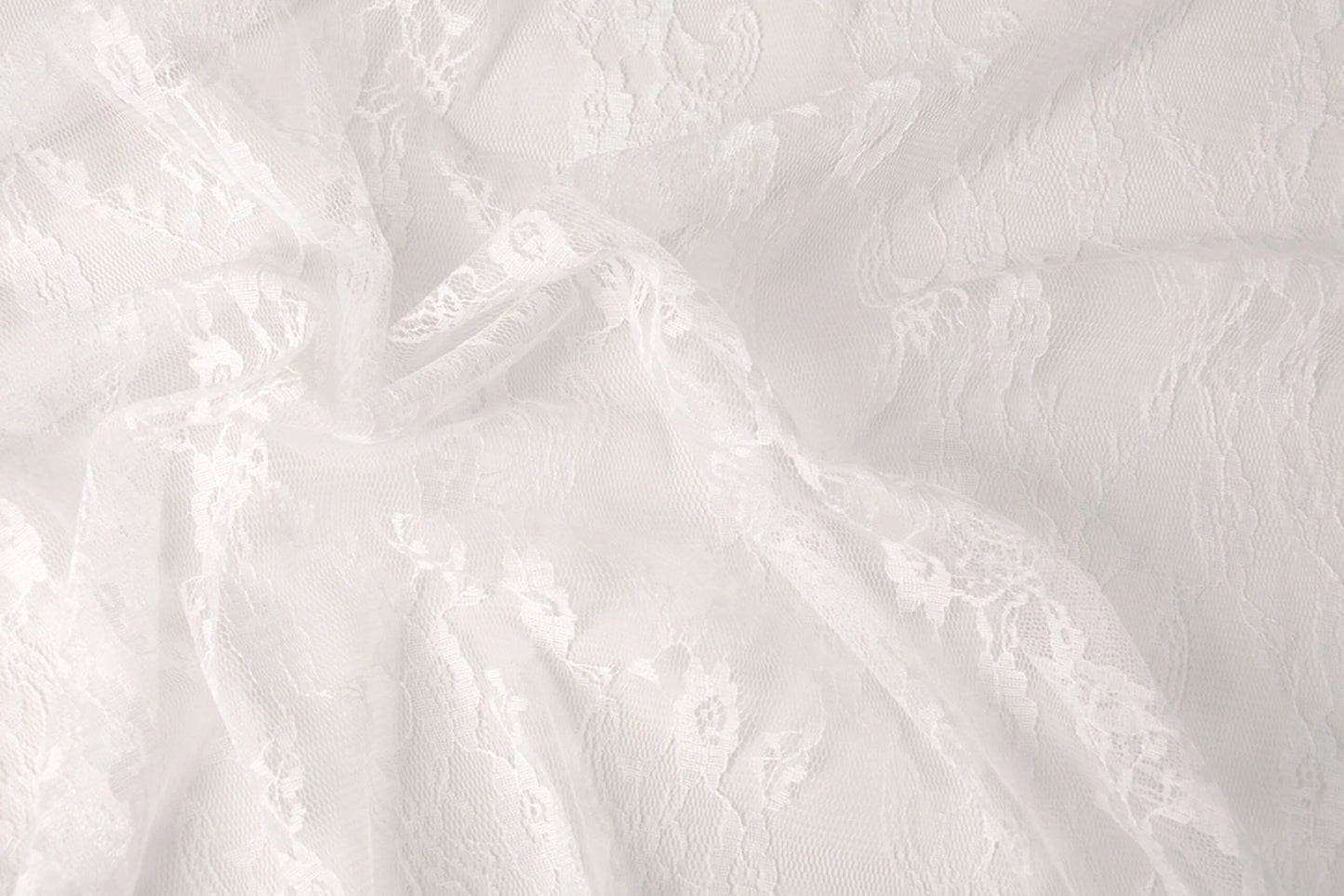 Fine lace fabric - white 50 g/m²