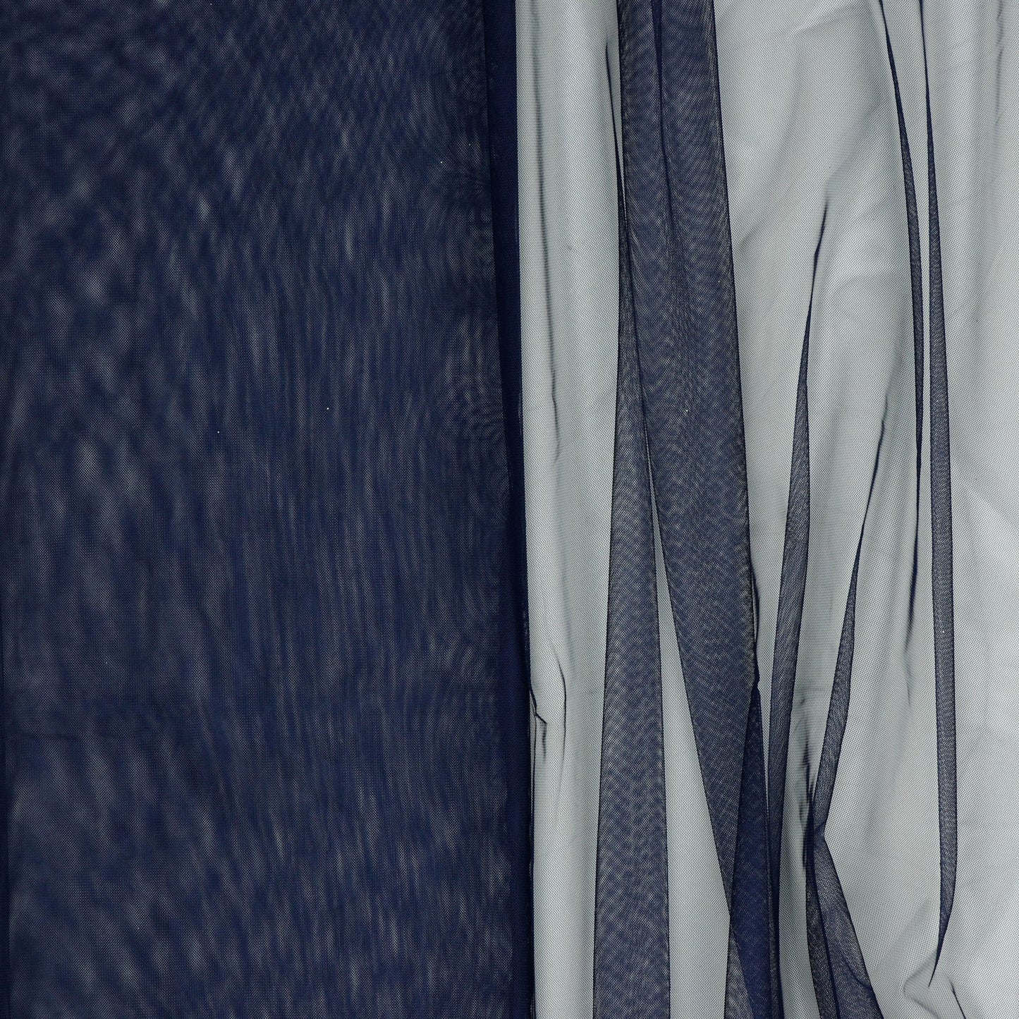 Soft tulle - dark blue 25 g/m²