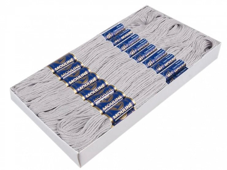 Mouliné thread, light grey 8 m