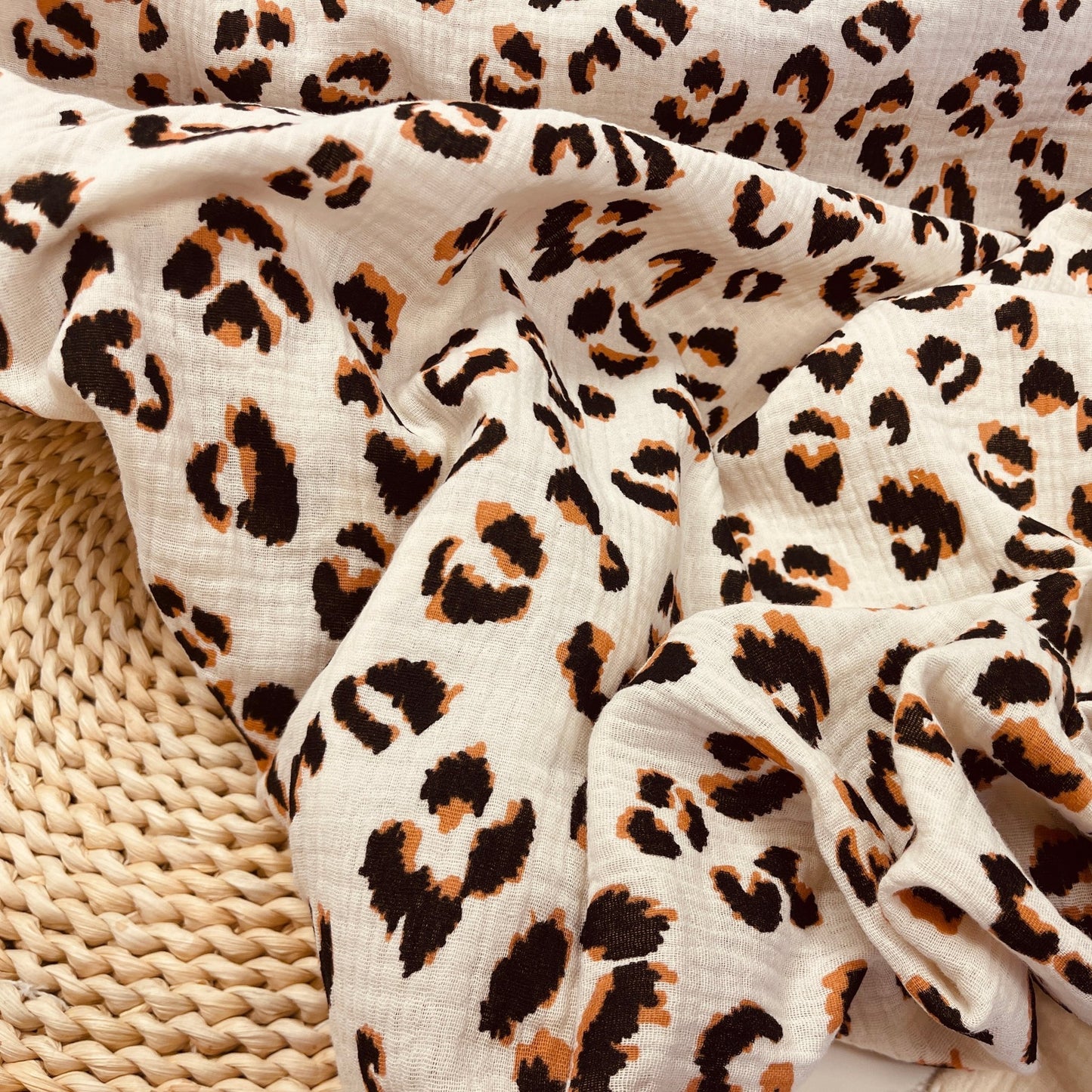 Muslin - leopard print 125 g/m²