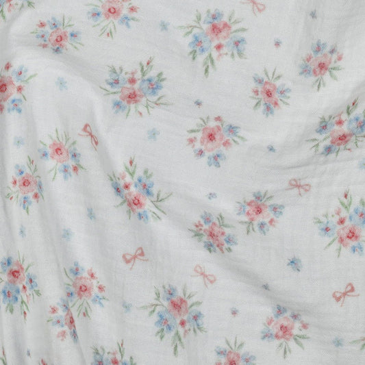 Image of Muslin - flowers and bows 120 g/m² – available at Šarlotes audumi