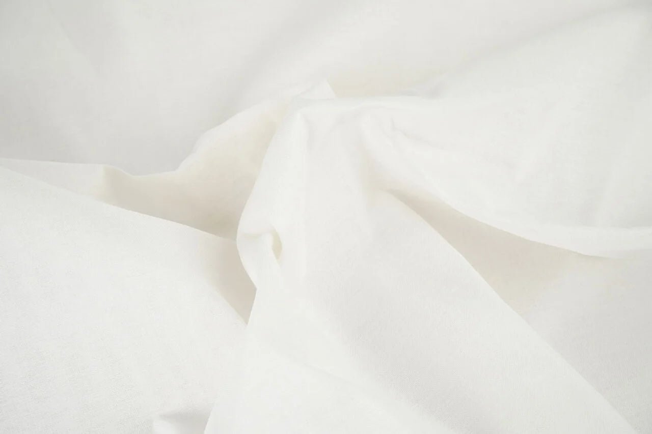 Image of unbleached cotton gauze fabric / cheesecloth 100 g/m² – available at Šarlotes audumi