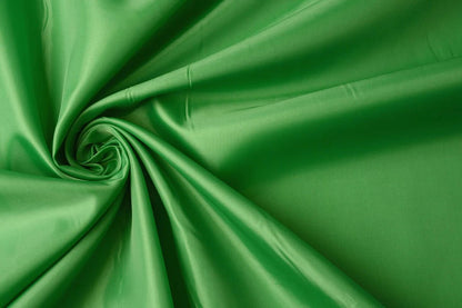 Image with Odere fabric - apple green 55 g/m² – available at Šarlotes audumi