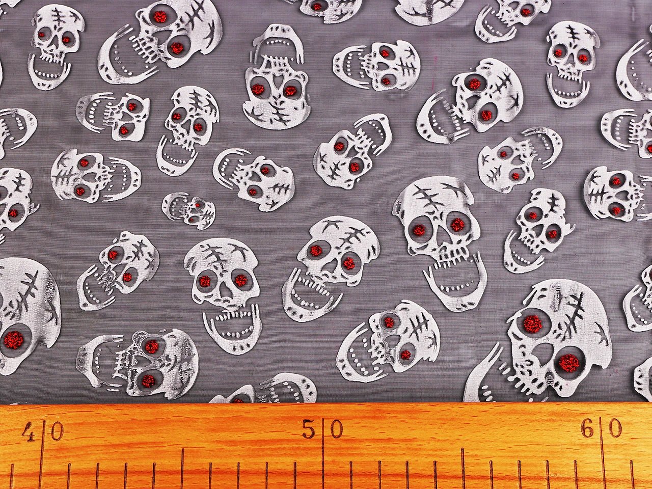 Organza - skeletgalvas 50 g/m²