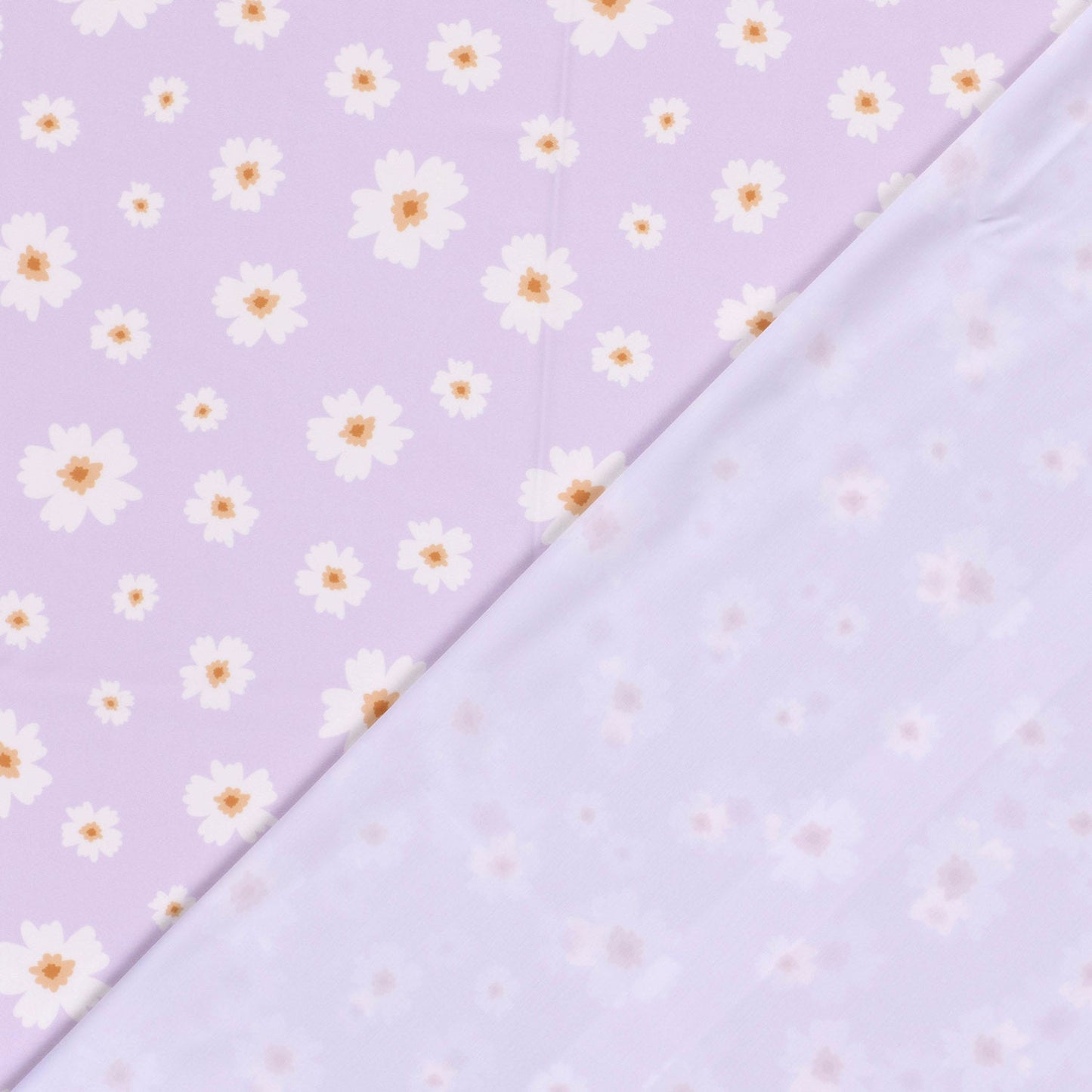 alt
Image of a swimsuit fabric made of Lycra with UPF50 protection – flowers on lilac 200 g/m² – available at Šarlotes audumi
