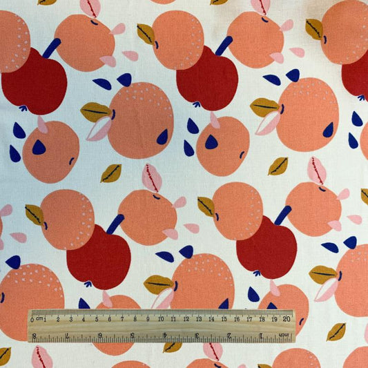 Premium 100% cotton fabric - apples 115 g/m²
