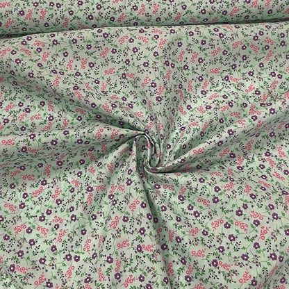 Premium 100% cotton fabric with flowers on a blue background 115 g/m²