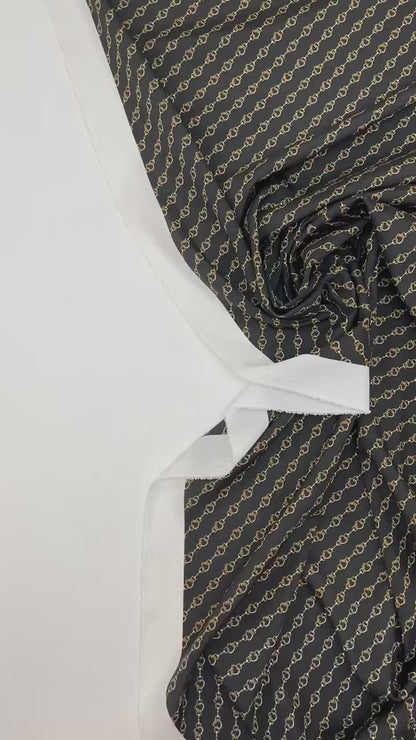 Italain crepe fabric with chain pattern | Polyester 100% | 152 cm