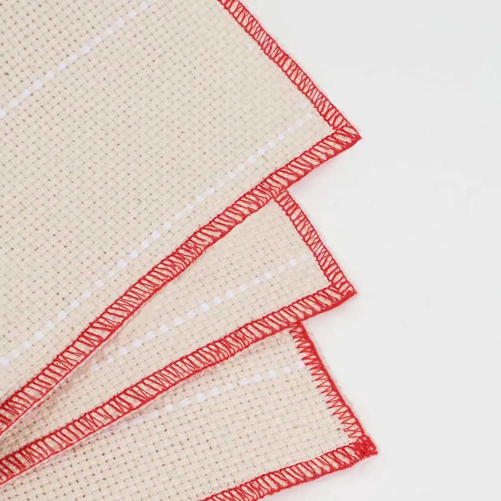 Obraz tkaniny Punch Needle Monk’s Cloth – 63x91cm – dostępnej online w Šarlotes audumi