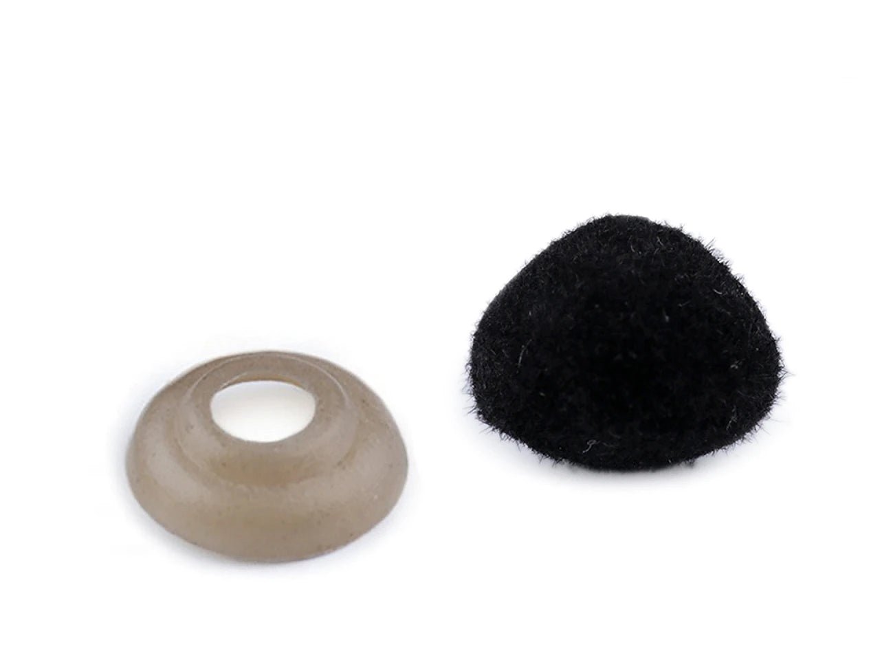 Toy nose 14x15 mm-black (5 pcs per pack)