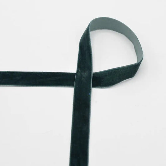 Image of velvet ribbon 15 mm - dark green - available at Šarlotes audumi