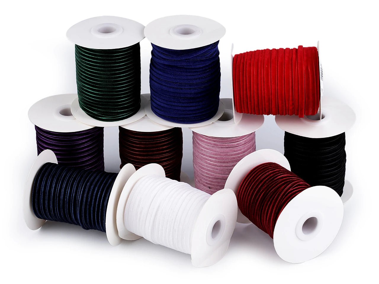 Image with velvet ribbon 3 mm - black – available at Šarlotes audumi