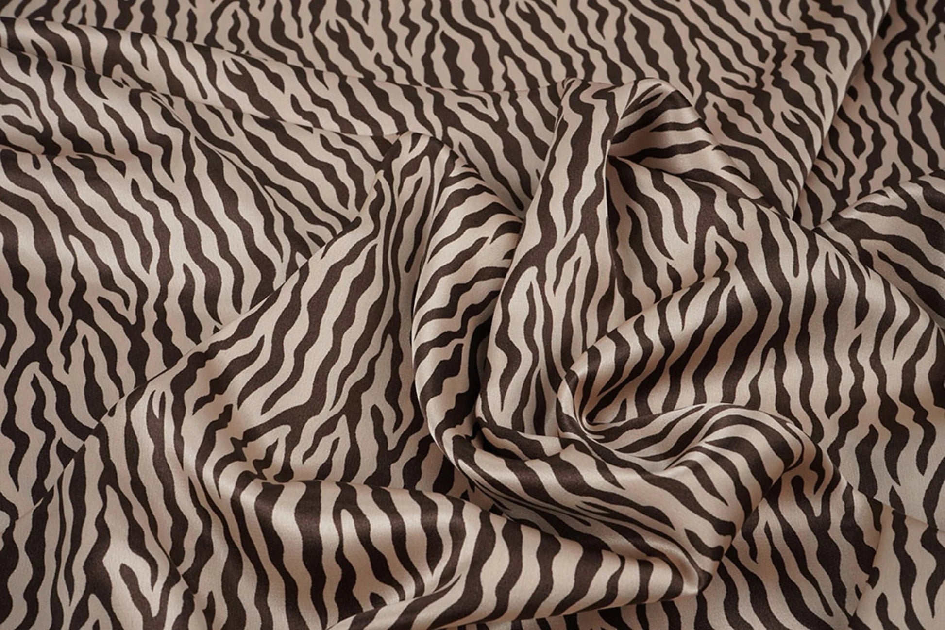 Satīns ar elastānu - zebra 80 g/m²