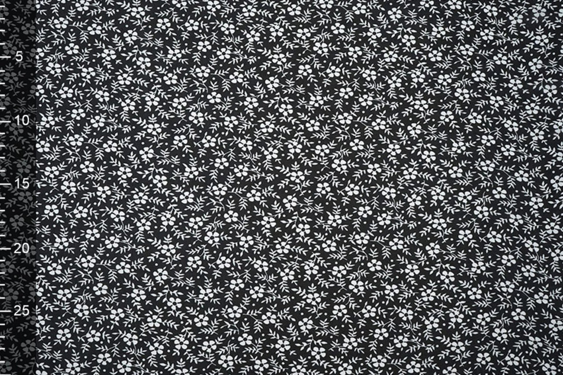 Chiffon - white flowers on a black background | 150 cm | 65 g/m²