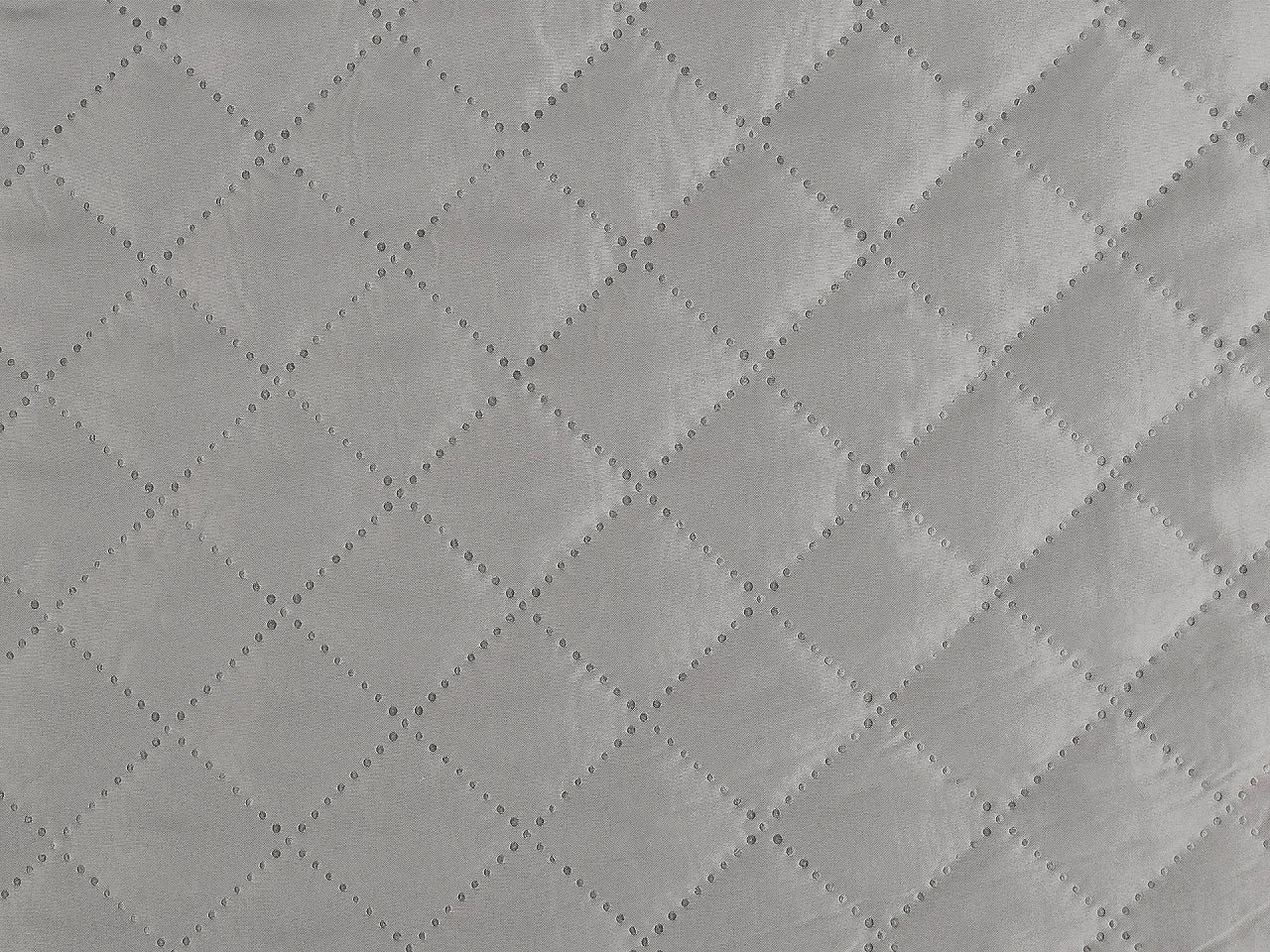 Image of insulated quilted lining - grey 105 g/m² – available at Šarlotes audumi