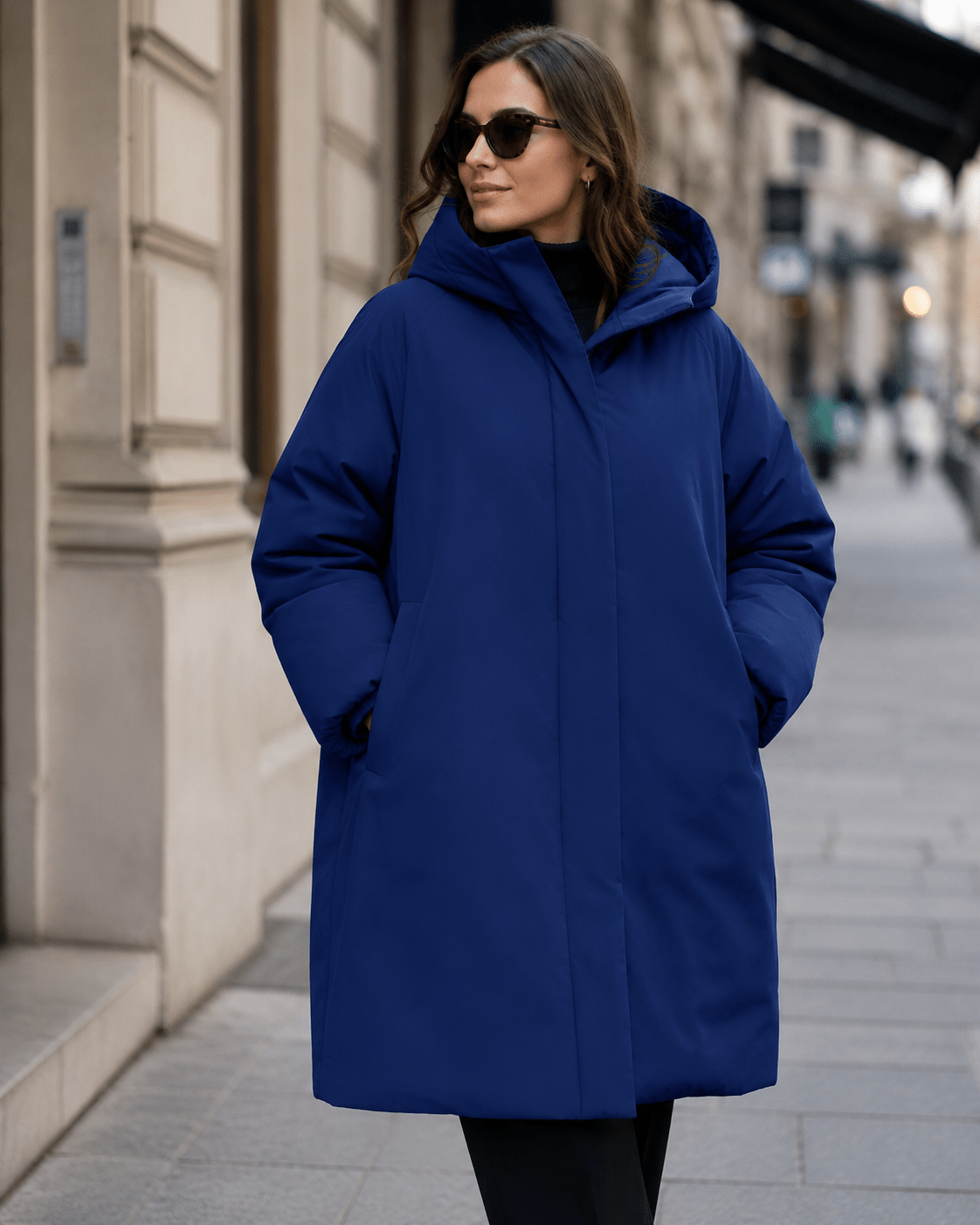 Zdjęcie z wodoodpornej tkaniny softshell w kolorze królewski niebieski – dostępna online Šarlotes audumi