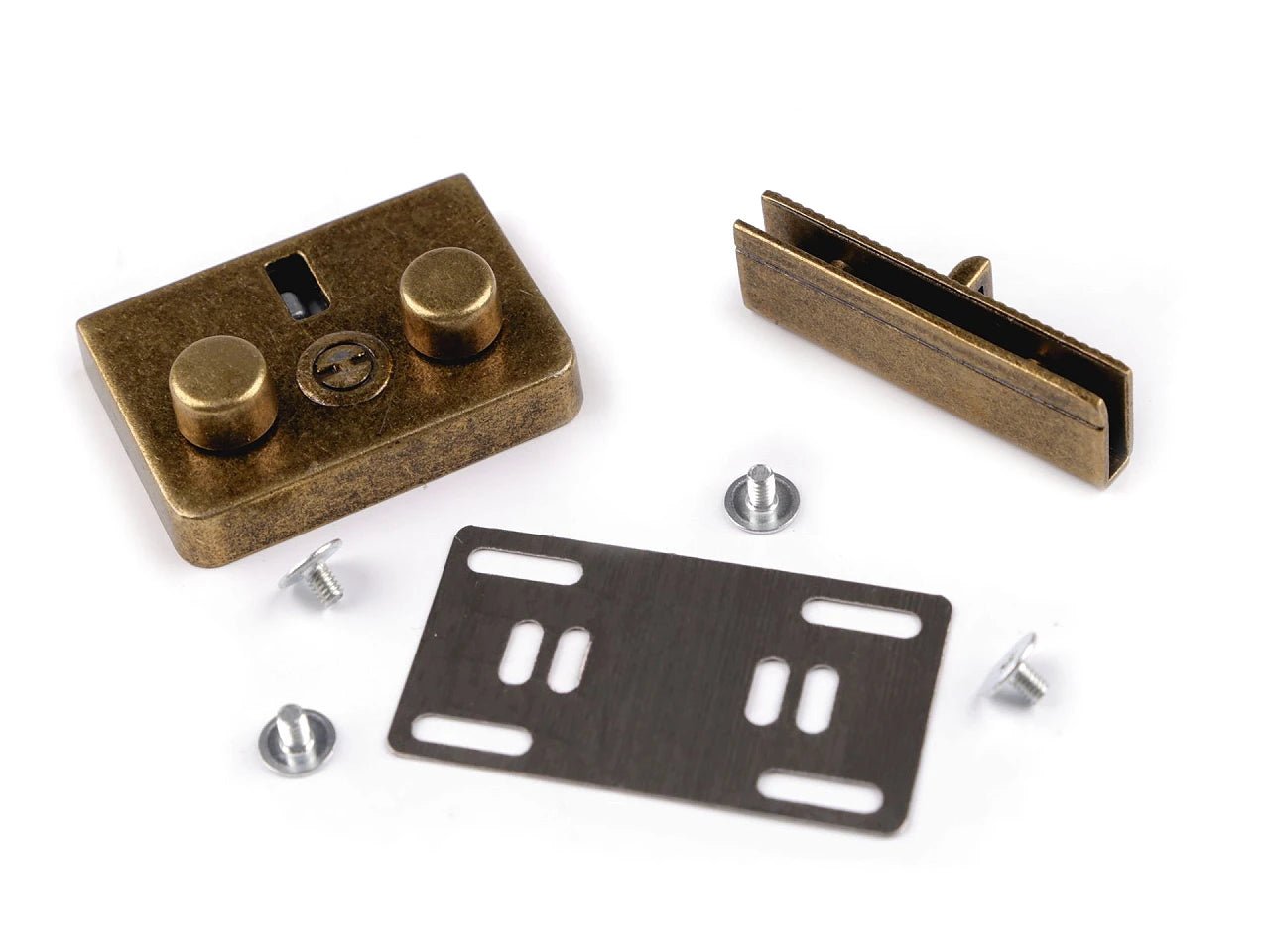 Image with Finnish clasp (lock) 32x46 mm – available at Šarlotes audumi