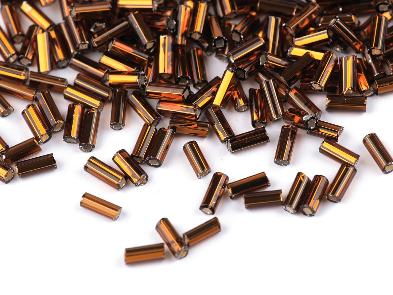 Image with glass seed beads (Bugle Beads) | 4.5 mm | Preciosa | various colors – available at Charlotte's Fabrics