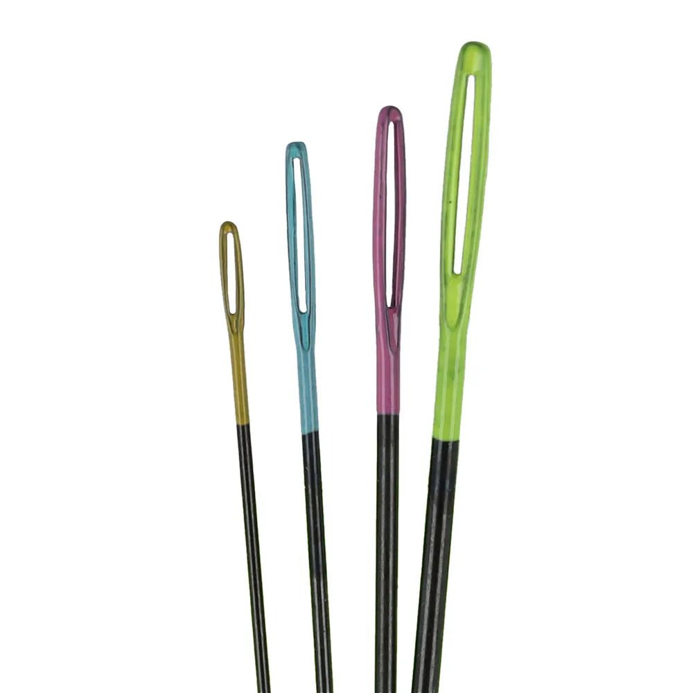 Attēls ar Šūšanas adatas, Pony Black Tapestry Needles — krāsainas actiņas, izm. 22–28 – pieejams internetā Šarlotes audumi
