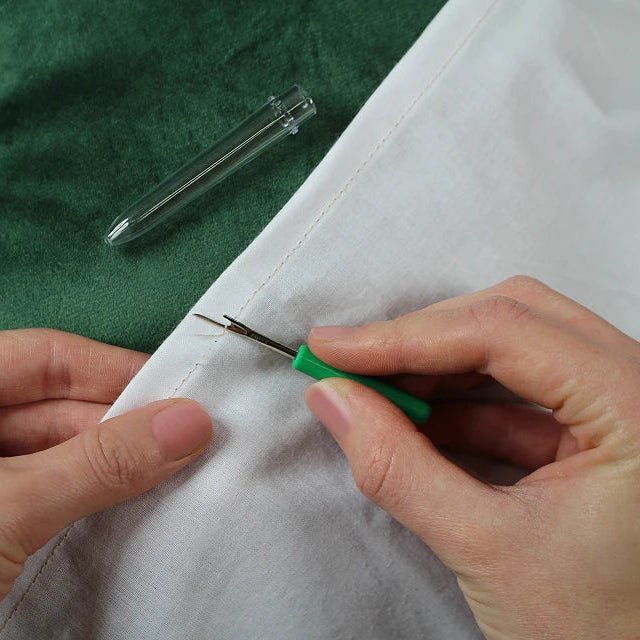Seam ripper