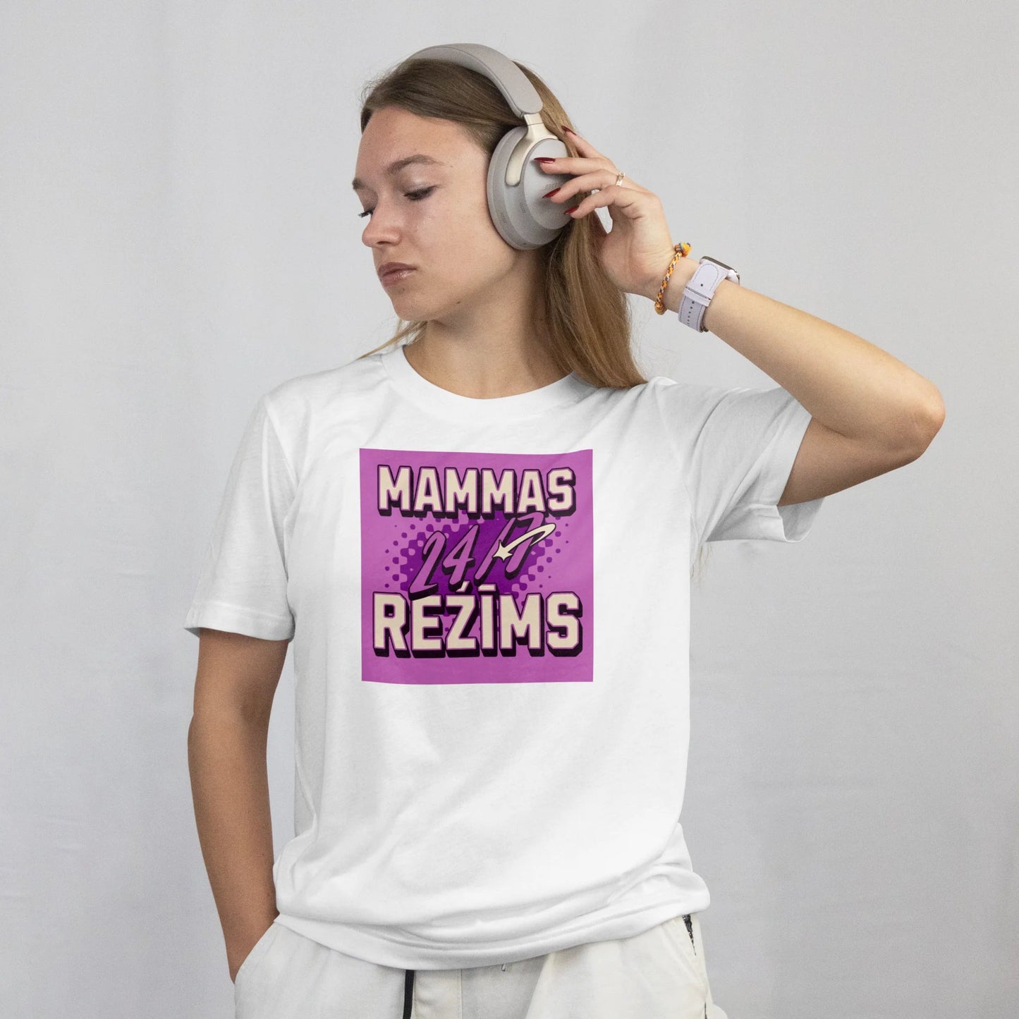 Zdjęcie koszulki T-shirt „Mamma 24/7” – dostępna w Šarlotes audumi